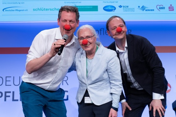 Deutscher Pflegetag 2019 Deutscher Pflegetag 2019 - Gepflegt in die Zukunft - JETZT"